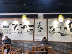 大堂-寅春百年老卤面(汤山店)