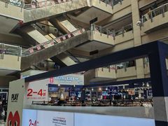 店内环境-百荣世贸商城
