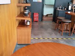 大堂-星巴克(武汉金色港湾店)
