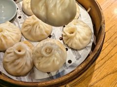 -馋三尺蟹粉小笼(人民广场店)