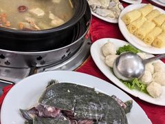 -花苑美食横琴生蚝火锅(拱北粤华路店)