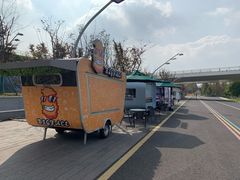 -南京眼步行桥