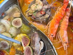 -椰子湾·海南火锅·糟粕醋·椰子鸡(正大广场店)