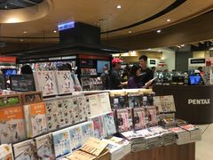 -诚品(信义店)