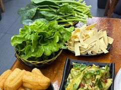 -曹丞相·地锅鸡·地锅鱼(武林店)