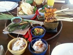 -DiAtas by Art Cafe Bumbu Bali
