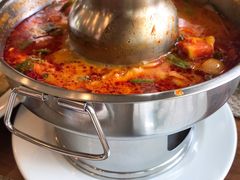 -Chom Cafe and Restaurant