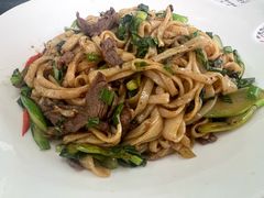 -华威达牛庄(黄埔大道西店)