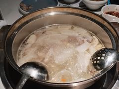 -三个椰子·现砍椰子鸡(金源CBD店)