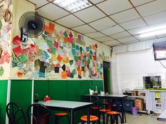 大堂-丽丽三鲜螺蛳粉(田林路店)