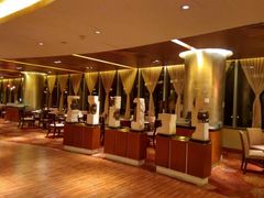 -上海佘山世茂艾美酒店