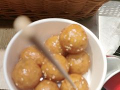 -黑色经典臭豆腐·湖南特产(步行街店)