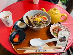 -啢啢茶寮(芳华横街店)