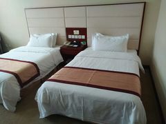 -兴芮温泉度假区