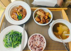 -臻康乃馨月子中心(集美店)