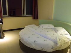 iphone_upload_pic-温馨宾馆(原1375城市小屋)