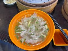 小馄饨-大龙汤包