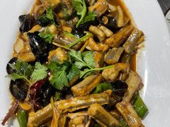 辣炒鳗麟-八大碗私房菜(中城路店)