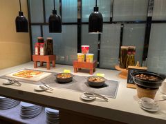 自助取餐区-顺德联塑万怡酒店·万荟轩自助餐厅