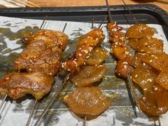 -喝丢一只鞋海鲜烧烤·海肠捞饭(东关街店)