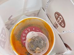 给打包回家的鸭血豆腐-湊湊火锅·茶憩(打浦桥日月光店)