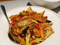 -聚友斋(陶瓷琉璃馆水晶街店)