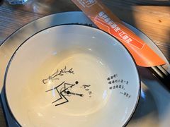 -临界音乐酒馆·小龙虾·江湖菜(华熙LIVE·鱼洞店)
