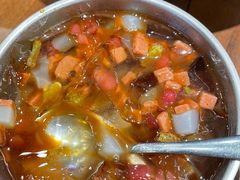 -成都你六姐·牛肉冒菜(信泰中心商场店)