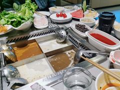 四宫格锅底-海底捞火锅(漕宝路店)