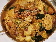 -阿上阿上麻辣香锅&麻辣烫(朝阳蓝色港湾店)