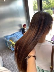 -Tloml salon