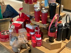 -星巴克(西安李家村万达店)