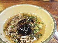 -拈签一笑黄牛肉辣卤串串