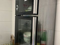 大堂-胡记锅贴·沪上游子老鸭粉丝汤(太原路店)