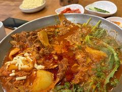 -喇喇排骨火锅·传统韩式脊骨汤(望京西园总店)