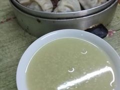 -金城包子牛肉灌汤包(台东四路店)