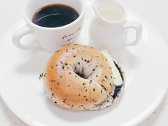 -沁屋面包店(人民东路店)