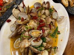 -老东镇啤酒屋海鲜加工·蒸汽海鲜·海鲜烧烤(台东店)