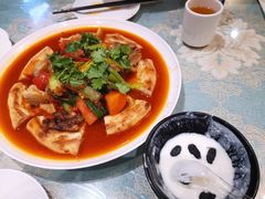 馕包肉-新疆伊宁远征餐厅