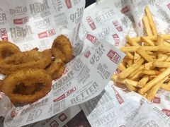 -The Habit Burger Grill 哈比特汉堡(爱琴海店)