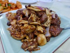 蘑菇牛柳粒-东记海鲜舫