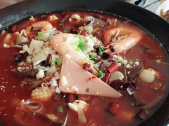 海鲜毛血旺-地方名吃海鲜大馅蒸饺(北戴河店)