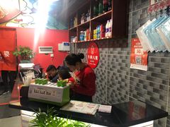 -牛华八婆麻辣烫(龙湖U城店)