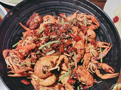 -聚汇三少·龙虾·中餐厅(莫邪路新天地店)