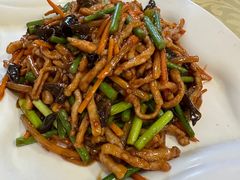 -鑫渔港海鲜本地菜·山海关浑锅(东戴河店)
