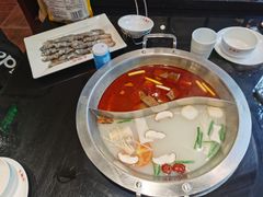 -吴记老锅底麻辣火锅(福州路店)