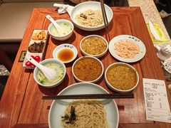 -裕兴记•蟹黄面馆(人民广场店)