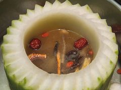 -得意咚瓜·顺德鱼生·冬瓜火锅(深圳首店)