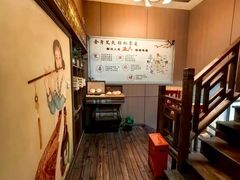 -莱仪堂艾灸经络养生馆(武威东路店)