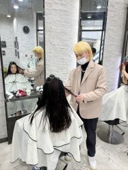 -韩国丽安形象设计